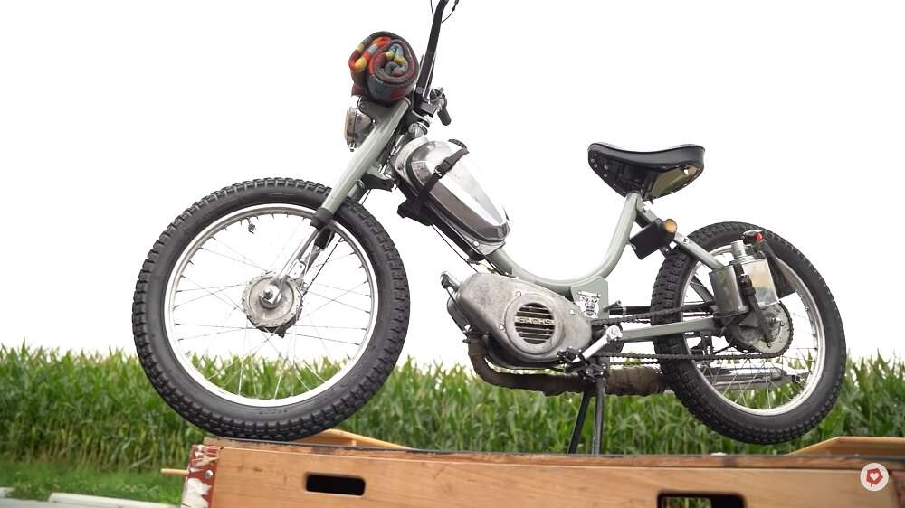 Sachs und seine unkaputtbaren 2-Takter Sachs und seine unkaputtbaren 2-Takter