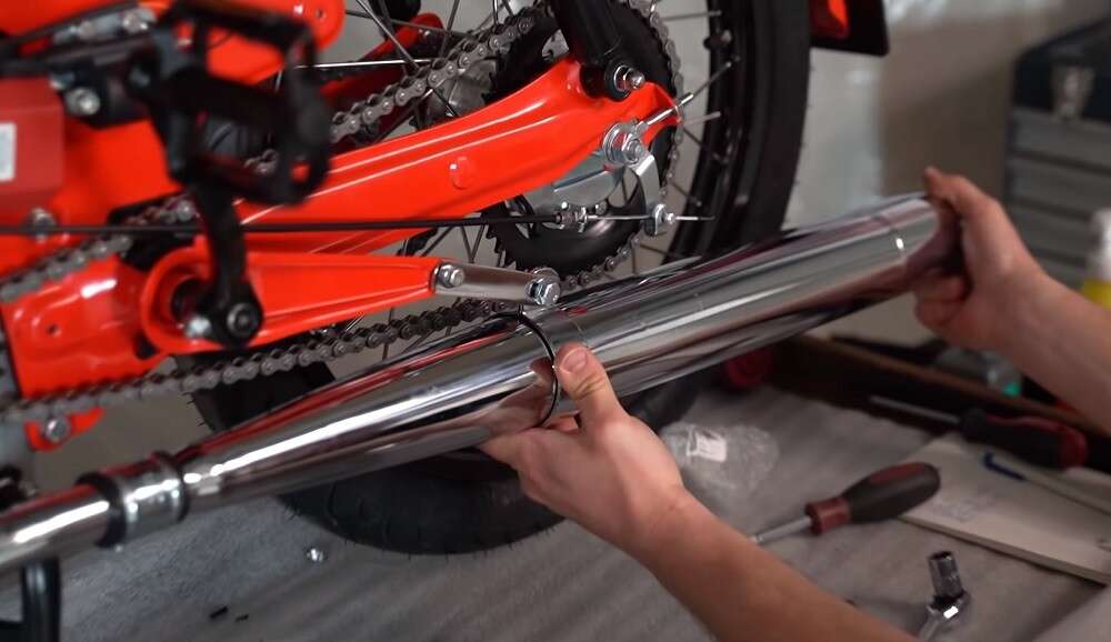 Fetter Sound und mehr Power durch Rennauspuffe Fetter Sound und mehr Power durch Rennauspuffe