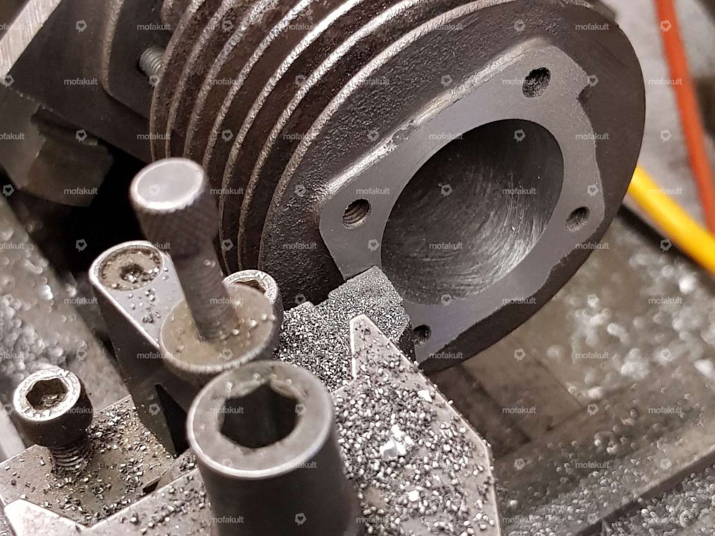 Zylinder abdrehen Carousel Image 1