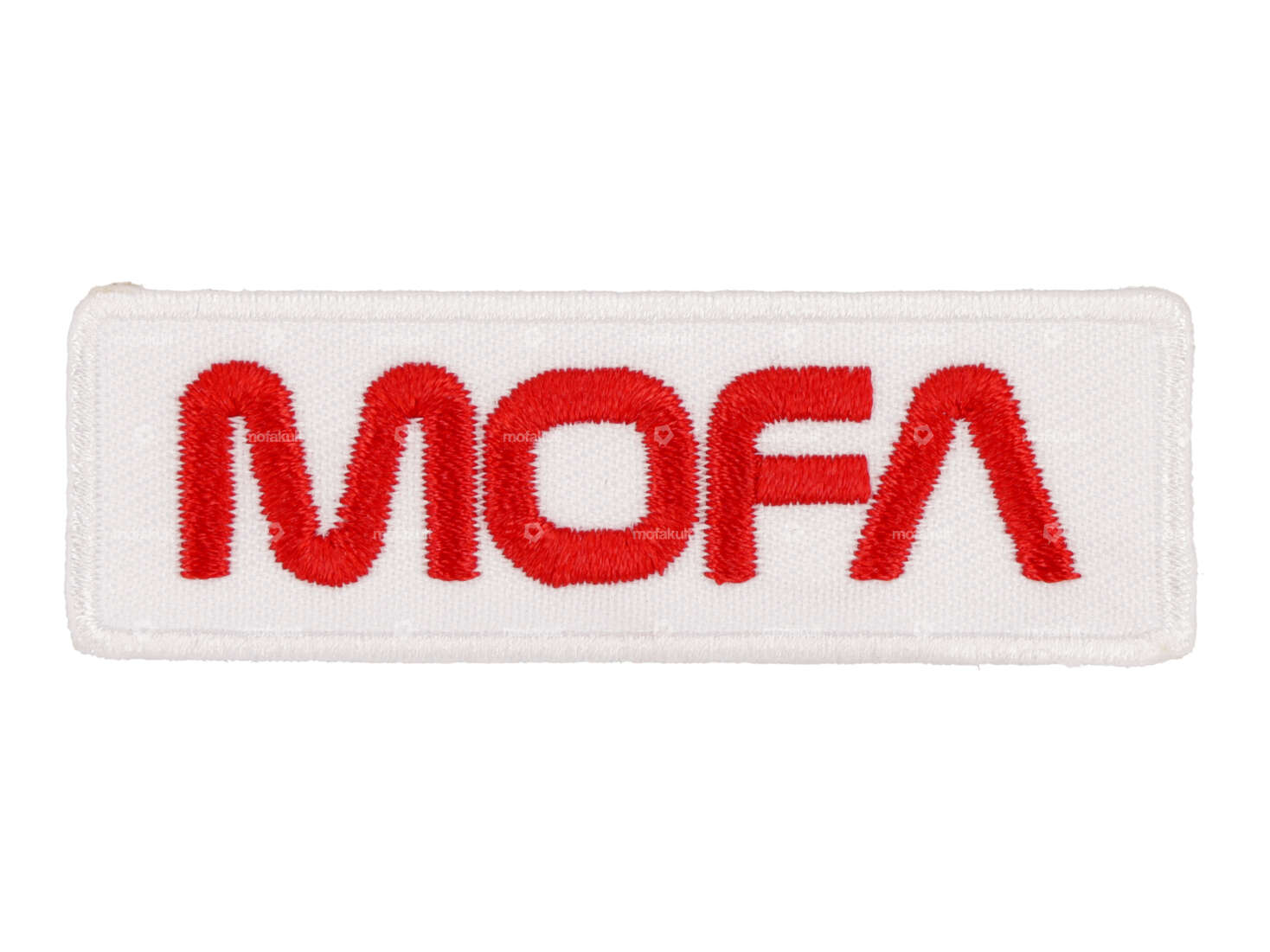 toppa mk-Merch "MOFA" 60 x 20 mm bianco / rosso Carousel Image 1