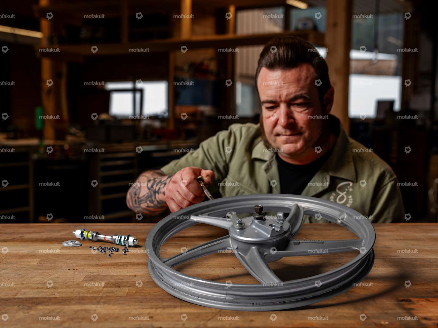 Siggnature hub revision (cone bearing) front wheel | Piaggio Ciao Carousel Image 1