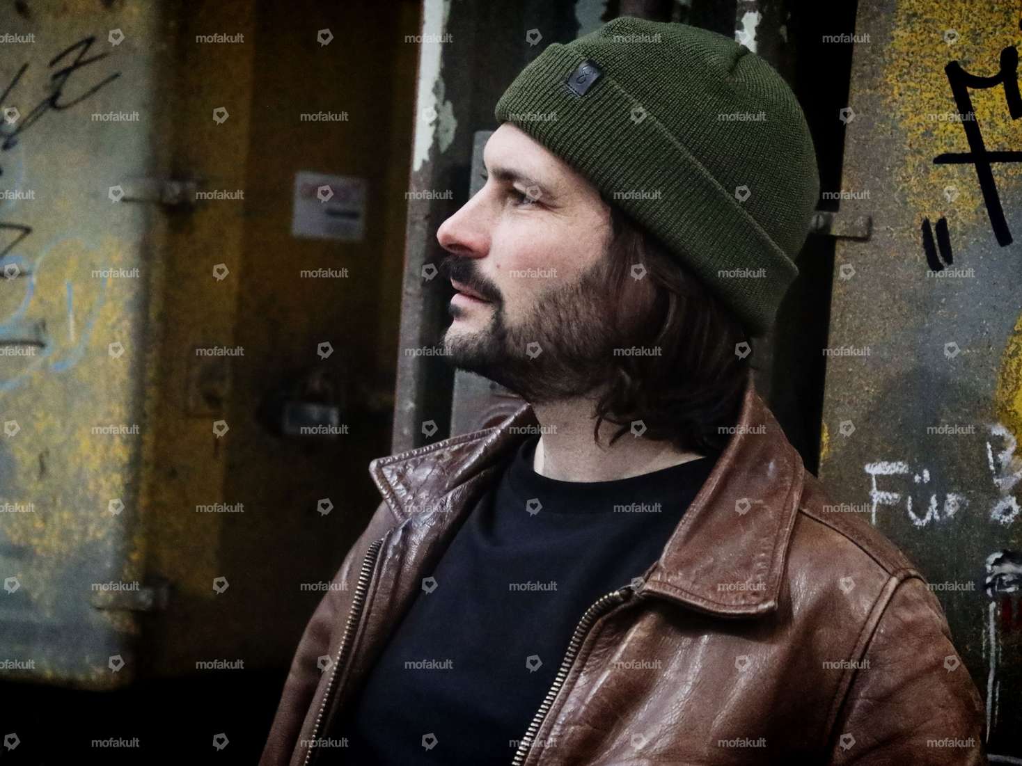 Siggnature Beanie / Bonnet en laine olive Carousel Image 2