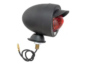 Feu arrière GPO "Arkansas" avec spoiler noir mat Feu arrière GPO "Arkansas" avec spoiler noir mat