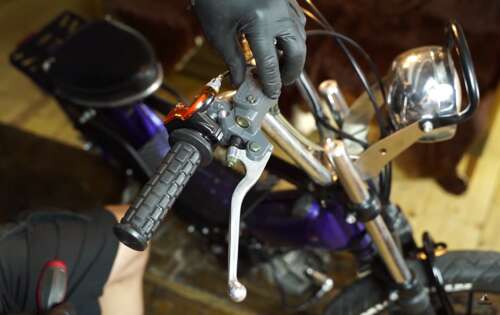 Bremse entlüften Bremse entlüften